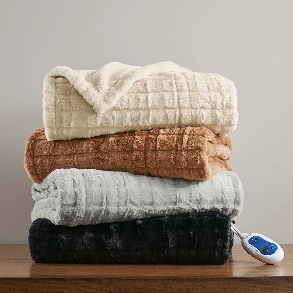Oversized Textured Faux Fur Heated Throw Blanket: Ivory