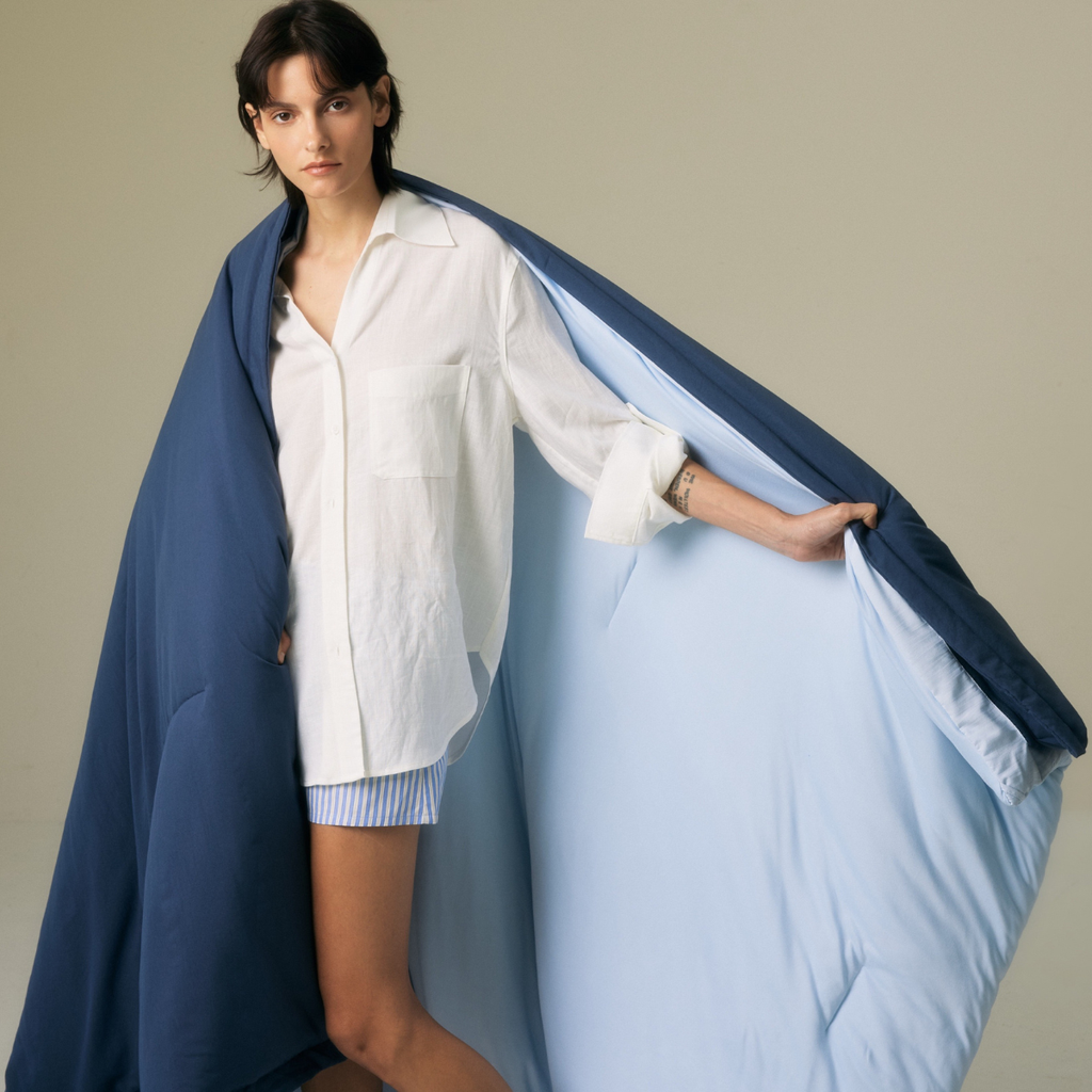 Temperature Control Dual-Layer Comforter: Ivory / Twin/Twin XL